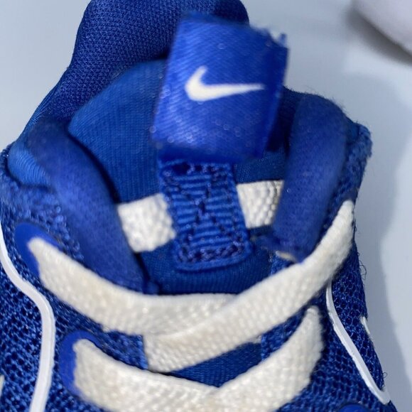 Nike Infant Running Shoes Size 4C Blue White 2018 Baby Toddler 844702-400 - Picture 9 of 11